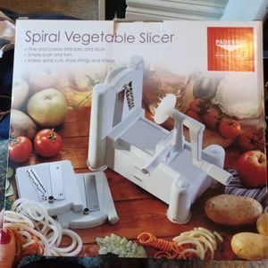 Vegetable slicer